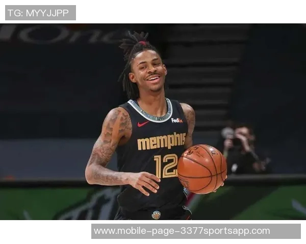 布克批评裁判漏判库里犯规称浪费了宝贵时间和机会