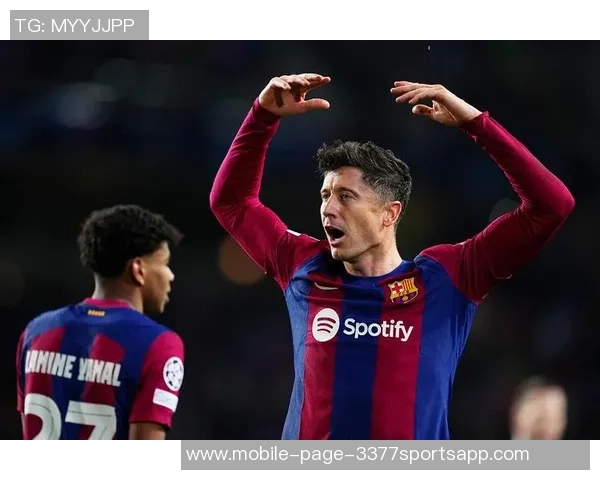 莱万静待巴萨未来决定将影响下赛季职业规划