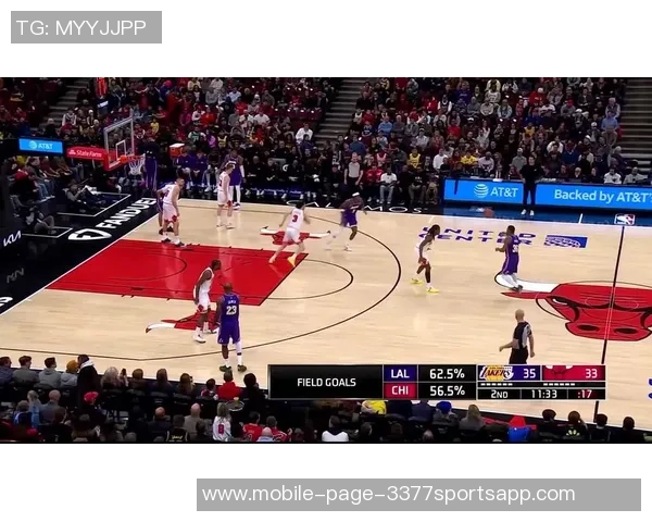 怀特全场表现出色16投7中贡献16分3板10助攻正负值高达22引领球队胜利